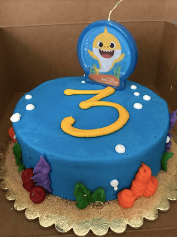 Baby Shark Birthday Party Smash Cake