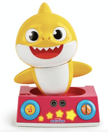 Toy Insider's Holiday of Play_Baby Shark Dancing DJ